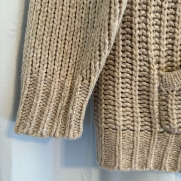 Aerie Marshmallow Moves Chunky Knit Hoodie Cream Large - Picture 6 of 8